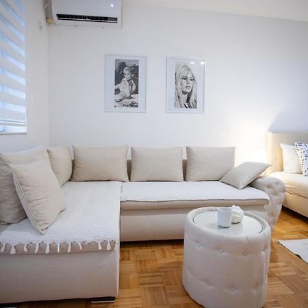 Apartman Elle Sombor Exterior foto